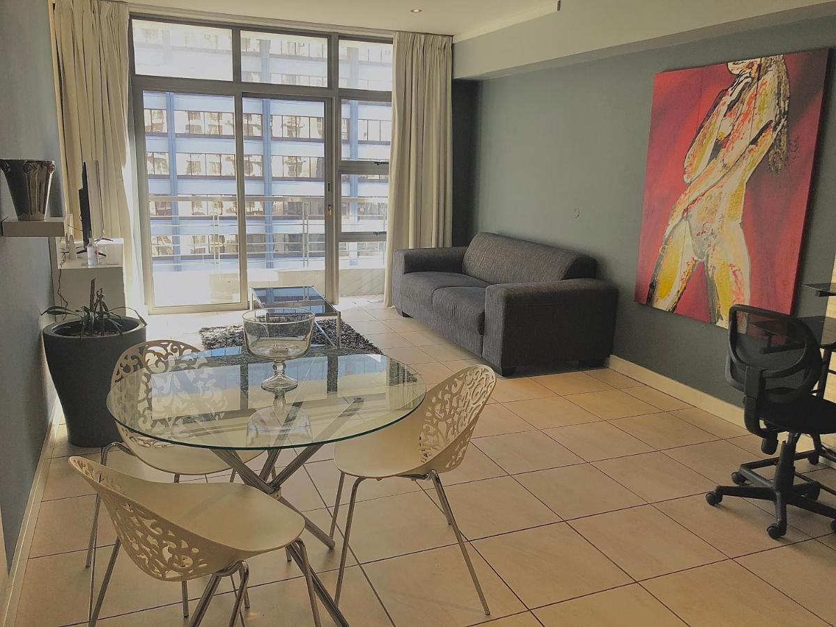 Icon Self Catering Apartment In Cape Town Near Waterfront And Cticc Dış mekan fotoğraf